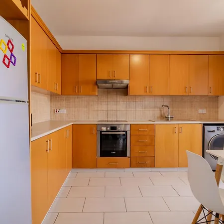 Apartamento Athina Mackenzie 2 Bedroom Flat With Pool *