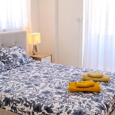 Athina Mackenzie 2 Bedroom Flat With Pool Apartamento *